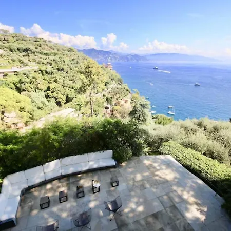 With Amazing View And Private Pool - What'app - 0049-1762-5840-693 - For Reservations! *